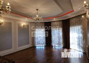 Коттедж 211м², 2-этажный, участок 4 сот.  