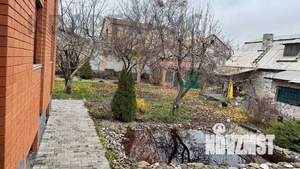 Коттедж 298м², 2-этажный, участок 6 сот.  