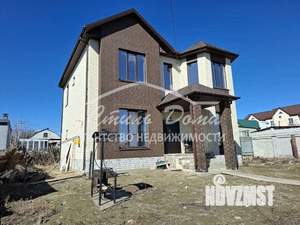 Коттедж 178м², 2-этажный, участок 6 сот.  