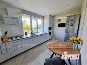 Дом 206м&sup2;, 2-этажный, участок 6 сот.  