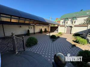 Дом 287м², 2-этажный, участок 4 сот.  