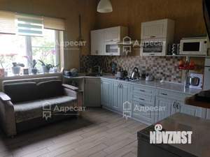 Дом 213м², 2-этажный, участок 323 сот.  