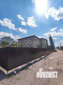 Дом 352м², 3-этажный, участок 8 сот.  