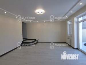 Дом 151м², 2-этажный, участок 5 сот.  