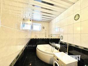 Дом 194м², 3-этажный, участок 4 сот.  