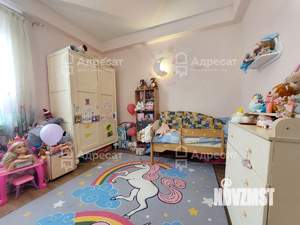 Дом 194м², 2-этажный, участок 14 сот.  