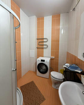Дом 250м², 2-этажный, участок 18 сот.  