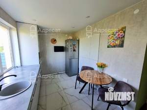 Дом 206м&sup2;, 2-этажный, участок 6 сот.  