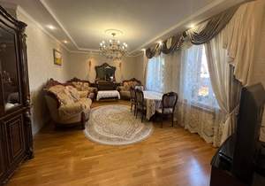 Дом 164м², 2-этажный, участок 3 сот.  