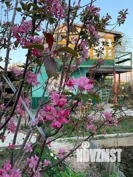 Дом 30м², 2-этажный, участок 6 сот.  