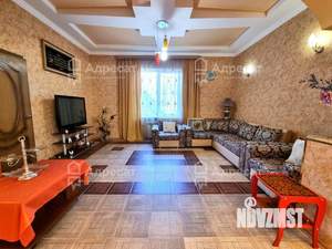 Дом 296м², 3-этажный, участок 5 сот.  