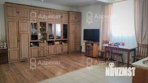 Дом 230м², 3-этажный, участок 6 сот.  