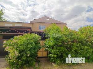 Дом 340м², 3-этажный, участок 15 сот.  