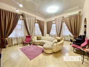 Дом 473м², 3-этажный, участок 8 сот.  