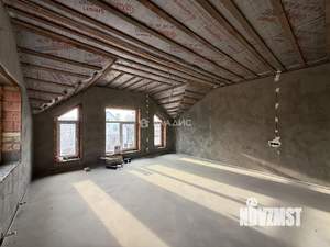Дом 280м², 2-этажный, участок 8 сот.  