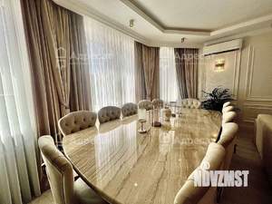 Дом 360м², 3-этажный, участок 6 сот.  