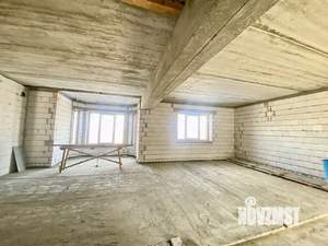 Дом 275м², 3-этажный, участок 7 сот.  
