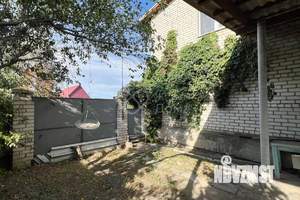 Дом 200м², 2-этажный, участок 7 сот.  