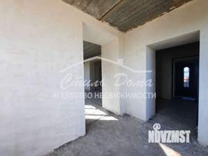 Дом 215м&sup2;, 2-этажный, участок 6 сот.  