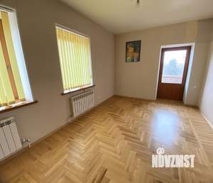 Коттедж 296м², 4-этажный, участок 6 сот.  