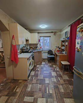 Дом 49м&sup2;, 2-этажный, участок 9 сот.  