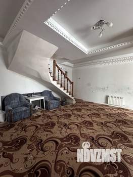 Коттедж 700м², 2-этажный, участок 20 сот.  