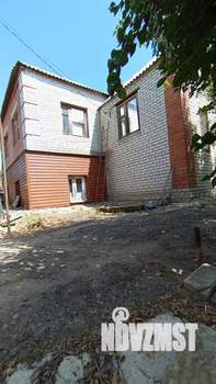 Дом 100м², 2-этажный, участок 3 сот.  