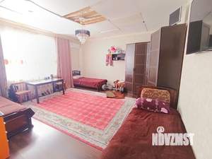 Дом 313м², 2-этажный, участок 6 сот.  