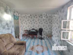 Дом 50м², 2-этажный, участок 6 сот.  