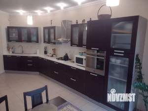 Коттедж 270м², 3-этажный, участок 6 сот.  
