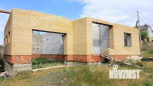 Дом 199м&sup2;, 2-этажный, участок 4 сот.  