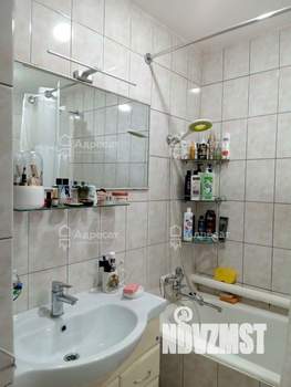 Дом 99м², 2-этажный, участок 4 сот.  