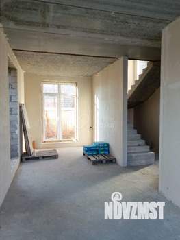 Дом 102м², 2-этажный, участок 2 сот.  