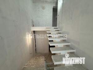 Дом 271м&sup2;, 3-этажный, участок 8 сот.  