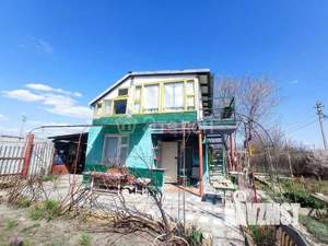 Дом 30м², 2-этажный, участок 6 сот.  