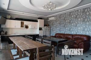 Дом 269м², 2-этажный, участок 6 сот.  