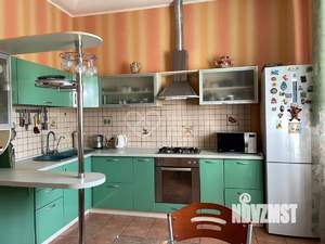 Дом 440м², 2-этажный, участок 10 сот.  