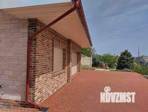 Коттедж 220м&sup2;, 2-этажный, участок 20 сот.  