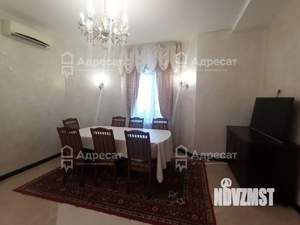 Дом 318м², 3-этажный, участок 5 сот.  