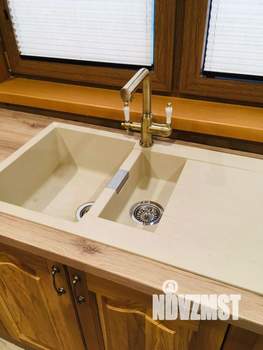 Дом 400м², 2-этажный, участок 20 сот.  