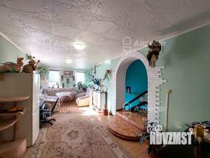 Дом 180м², 2-этажный, участок 3 сот.  