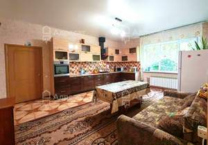 Дом 627м², 2-этажный, участок 20 сот.  