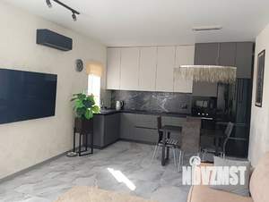 Дом 160м², 3-этажный, участок 6 сот.  
