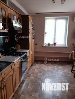 Дом 64м², 2-этажный, участок 7 сот.  