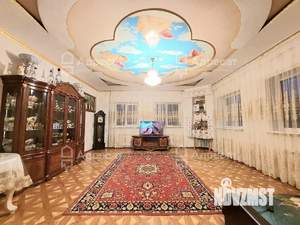 Дом 394м², 3-этажный, участок 6 сот.  