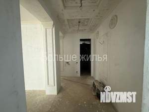 Дом 271м&sup2;, 3-этажный, участок 8 сот.  