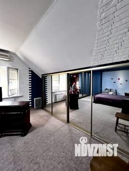 Дом 254м², 2-этажный, участок 6 сот.  