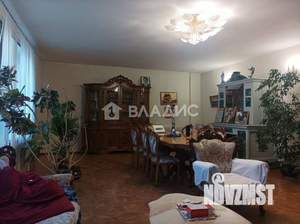 Дом 420м², 2-этажный, участок 6 сот.  