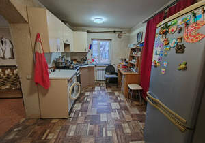 Дом 49м&sup2;, 2-этажный, участок 9 сот.  