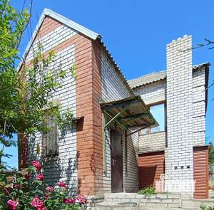 Дом 100м², 2-этажный, участок 3 сот.  